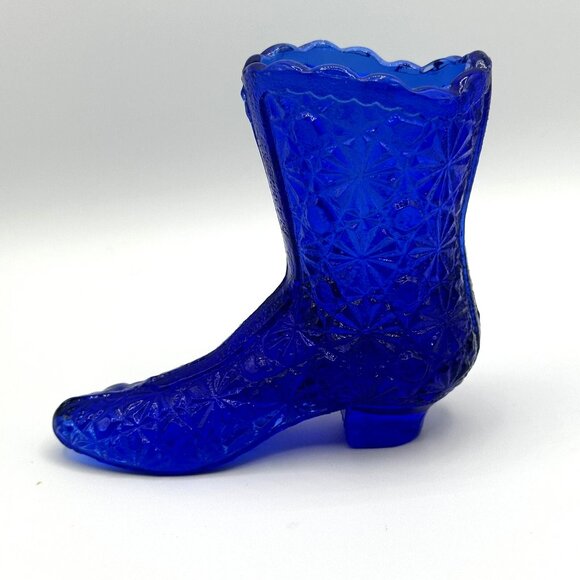 Fenton Cobalt Blue Glass Daisy & Button Flowered Victorian Boot 4" Tall Vintage - Picture 1 of 5